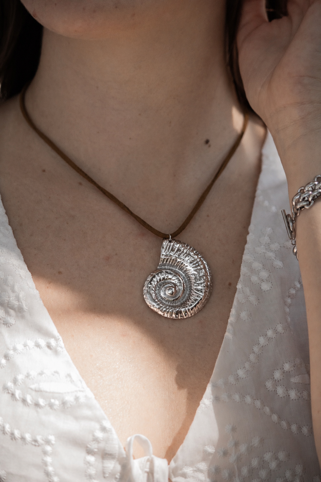 Collar Kai Plateado