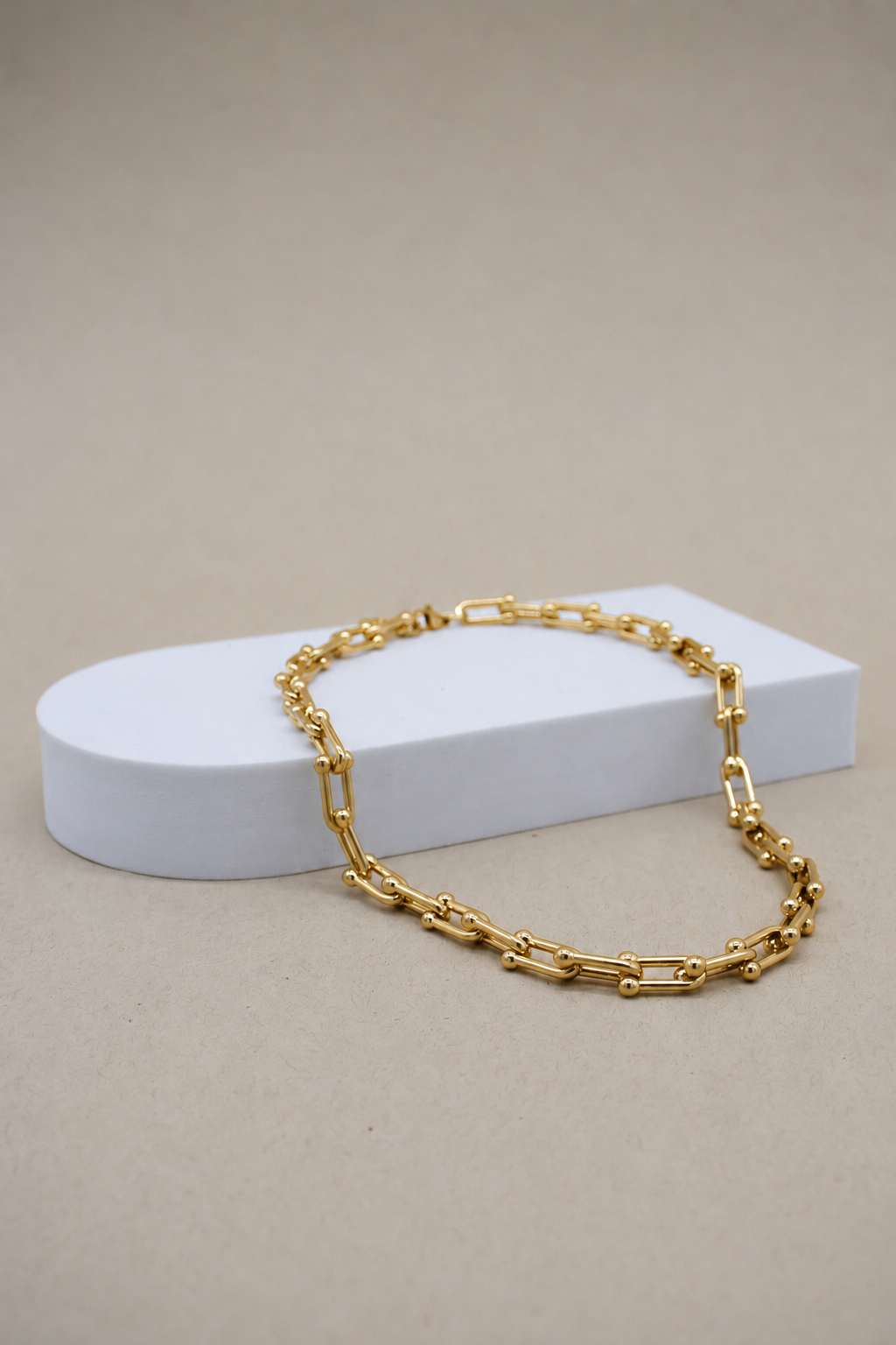 Collar Daniela
